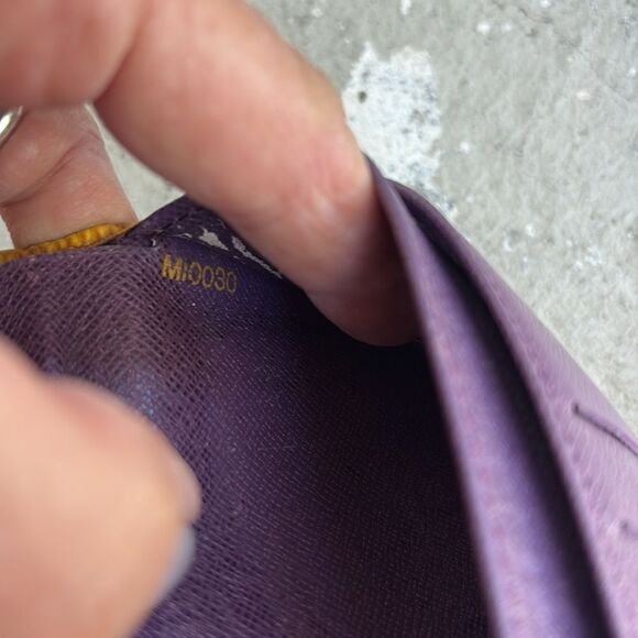 Vintage Louis Vuitton kiss lock wallet - Picture 11 of 13